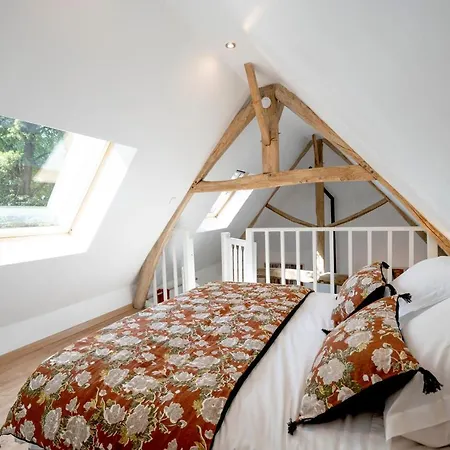 Domaine De La Course Doudeauville