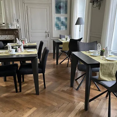 Domaine De La Course לינה וארוחת בוקר