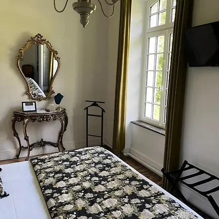 לינה וארוחת בוקר Domaine De La Course Doudeauville