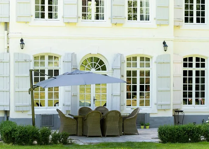 Domaine De La Course 4* Doudeauville